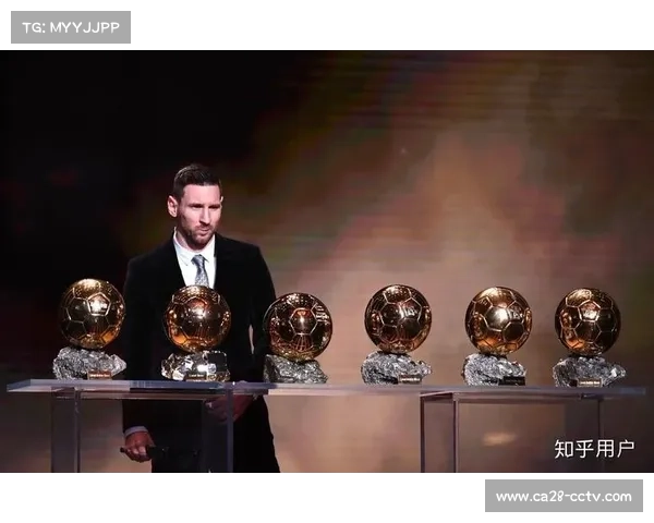 年度橄榄球颁奖典礼举行,各奖项得主揭晓 年度橄榄球颁奖典礼举行,各奖项得主揭晓